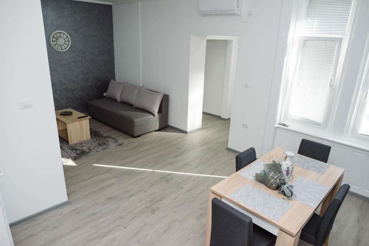 D&D Apartments Subotica Exterior photo