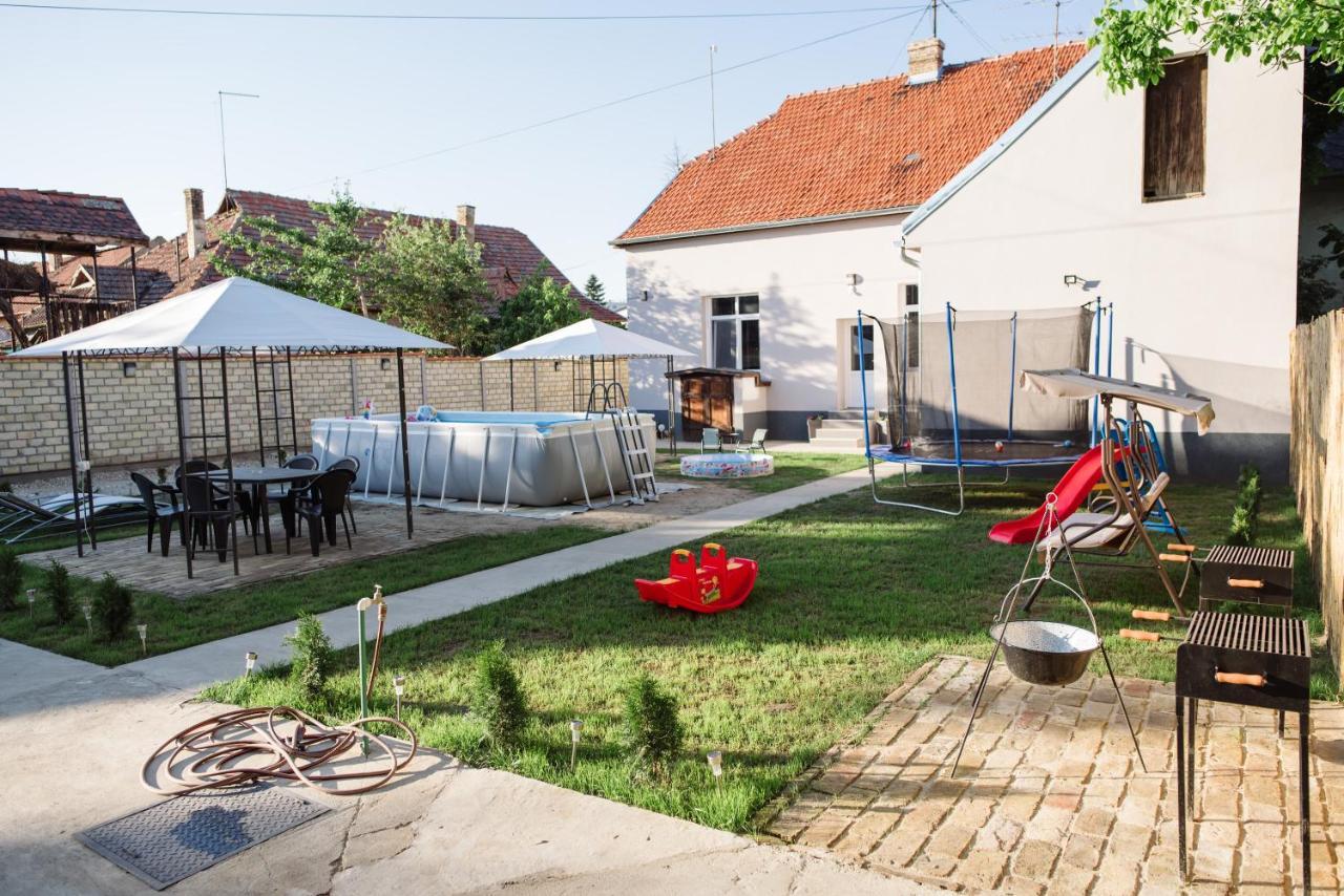 D&D Apartments Subotica Exterior photo